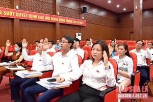 Kỳ họp thứ tư, HĐND huyện Mường La khóa XXI