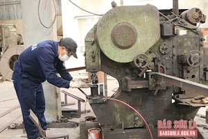 Bảo đảm các chế độ, chính sách cho người lao động