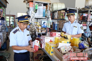 Tăng cường kiểm soát, bình ổn thị trường