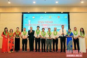 Tôn vinh 42 trí thức tiêu biểu, điển hình lao động sáng tạo tỉnh Sơn La năm 2022