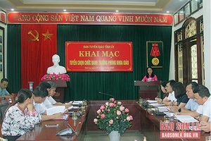 Khai mạc Kỳ thi tuyển chọn chức danh Trưởng phòng Khoa giáo, Ban Tuyên giáo Tỉnh ủy