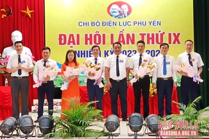 Đại hội Chi bộ Điện lực Phù Yên nhiệm kỳ 2023-2025