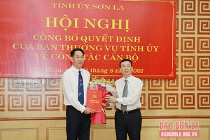 Hội nghị công bố Quyết định của Ban Thường vụ Tỉnh ủy về công tác cán bộ