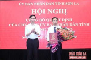 Hội nghị công bố quyết định của Chủ tịch UBND tỉnh về công tác cán bộ 