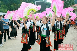 Khai mạc các hoạt động tại Ngày hội văn hóa các dân tộc huyện Mộc Châu.