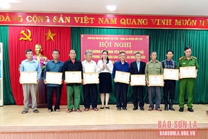 Biểu dương điển hình tiên tiến người cao tuổi trong phong trào “Toàn dân bảo vệ an ninh Tổ quốc”