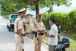 Phù Yên đảm bảo an toàn giao thông 