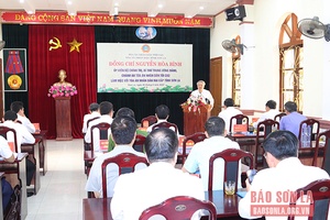 Chánh án Tòa án nhân dân tối cao làm việc với Tòa án nhân dân hai cấp tỉnh Sơn La