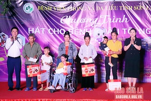 Chương trình “Hát cho bệnh nhân tôi nghe”