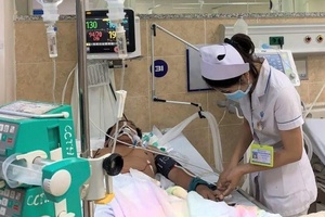Bảo đảm nhân lực cho khu vực công