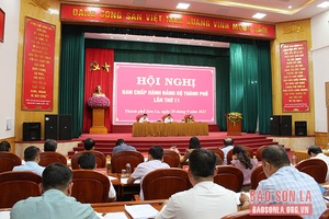 Hội nghị Ban Chấp hành Đảng bộ Thành phố lần thứ 11