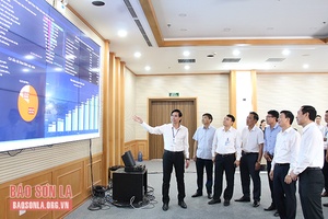 Quyết liệt thực hiện các nhiệm vụ chuyển đổi số 