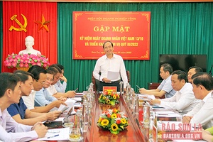 Xây dựng chiến lược phát triển sản xuất kinh doanh bền vững