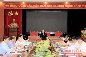 Đoàn giám sát của Ban Thường vụ Tỉnh ủy làm việc tại huyện Thuận Châu