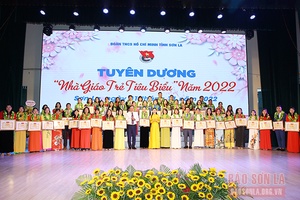 Tuyên dương nhà giáo trẻ và học sinh tiêu biểu