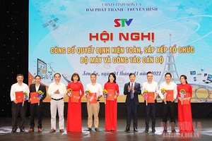 Hội nghị công bố quyết định kiện toàn, sắp xếp  tổ chức bộ máy, cán bộ