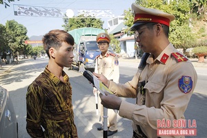 Thuận Châu tăng cường đảm bảo an toàn giao thông