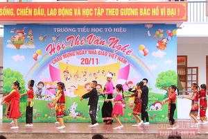 Hội thi văn nghệ chào mừng Ngày Nhà giáo Việt Nam 20/11