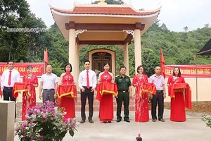 Mường Thải: Khánh thành Nhà bia tưởng niệm liệt sỹ