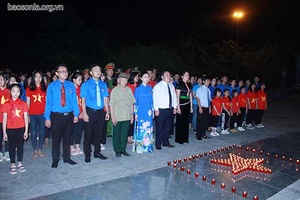 Tỉnh Đoàn: Thắp nến tri ân tưởng niệm các Anh hùng liệt sỹ