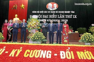 Đại hội đại biểu Đảng bộ Khối các cơ quan và doanh nghiệp tỉnh lần thứ IX thành công tốt đẹp