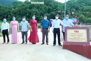 Bắc Yên: Gắn biển công trình chào mừng Đại hội Đảng bộ tỉnh lần thứ XV