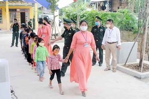 Đưa vào sử dụng điểm Trường Tiểu học bản Mơ Tươi 