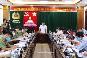 Họp Ban Chỉ đạo, Tổ giúp việc thực hiện Đề án hỗ trợ hộ nghèo, khó khăn về nhà ở huyện Vân Hồ