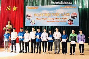 Trường Cao đẳng Sơn La: Ngày hội việc làm năm 2020