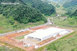 Nhà máy chế biến hoa quả tươi và thảo dược Vân Hồ vận hành thử nghiệm dây chuyền sản xuất