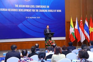 Phát triển nguồn nhân lực là chìa khóa để nâng cao năng suất lao động
