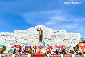 Ra quân tuyên truyền Đại hội Đảng bộ tỉnh Sơn La lần thứ XV