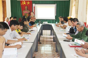 40 hộ dân được tập huấn sử dụng thuốc bảo vệ thực vật