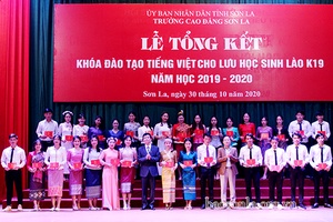 184 lưu học sinh Lào hoàn thành chương trình học tiếng Việt  