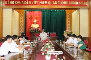 Đồng chí Phó Chủ tịch UBND tỉnh làm việc tại huyện Quỳnh Nhai