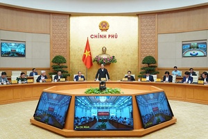 Thủ tướng yêu cầu làm rõ trách nhiệm việc lây nhiễm COVID-19 ra cộng đồng
