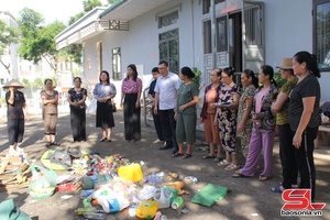Mô hình điểm phân loại rác thải sinh hoạt tại nguồn ở phường Tô Hiệu