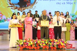 'Xây dựng xã hội học tập, vì tương lai tươi sáng