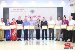 Xừng nhọng 48 côn tuổi xùng dệt dượn giỏi