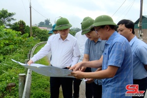 Son La accelerates site clearance for Hoa Binh - Moc Chau Expressway project