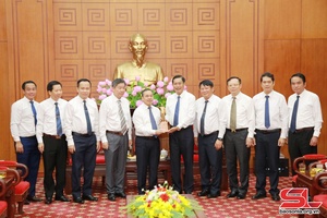 Lao Ambassador to Vietnam visits Son La province