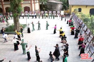 Exloring unique cultures of Thai, Mong ethnic groups