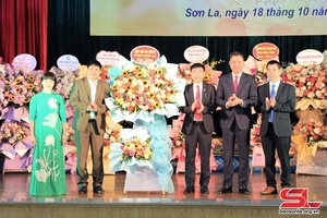 Yar cơưv đại học Tây Bắc kriz shông cơưv yiaz 2023 - 2024