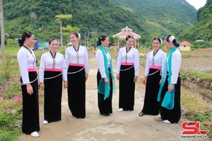 Preserving traditional beauty of Thai ethnic group