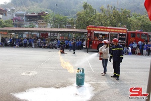 Lài vịa dệt chiên páo, chấp năm cặm phong phay mảy cánh kíu choi chọ nạn.