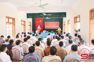 Provincial NA deputies meet voters in Quynh Nhai district
