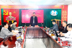 Họp Hội đồng xét nhôm xỏng Giải thưởng Khoa học cánh công nghệ tỉnh Sơn La tưa cốc khoẹ pì 2024