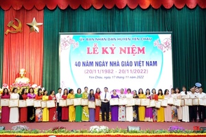 Yên Châu kỷ niệm 40 năm Ngày Nhà giáo Việt Nam