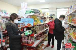 Tăng cường kiểm tra vệ sinh an toàn thực phẩm dịp cuối năm