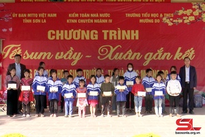 Chương trình “Tết sum vầy - Xuân gắn kết"